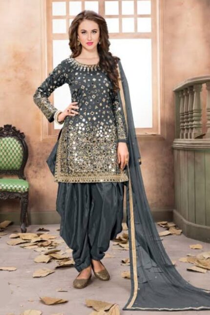 BLACK COLOUR DESIGNER SUIT WITH HANDMADE ETHNIC WORK